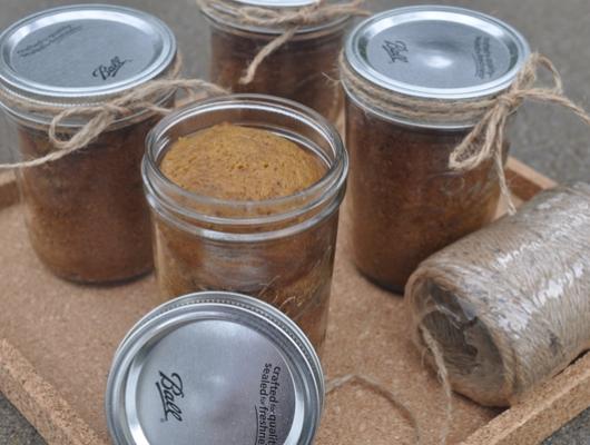 Pumpkin bread in jar