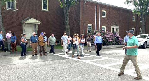 Darren Winham leads walking tour of downtown Exeter