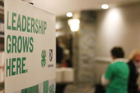 4-H leadership sign