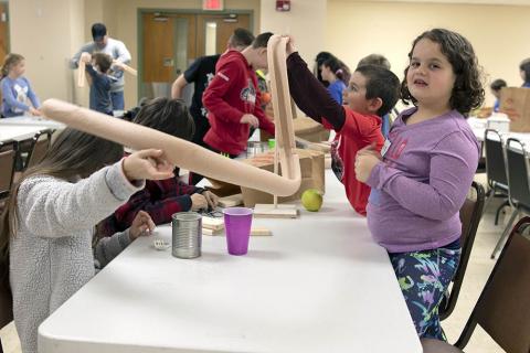 4-H youth doing STEM activity