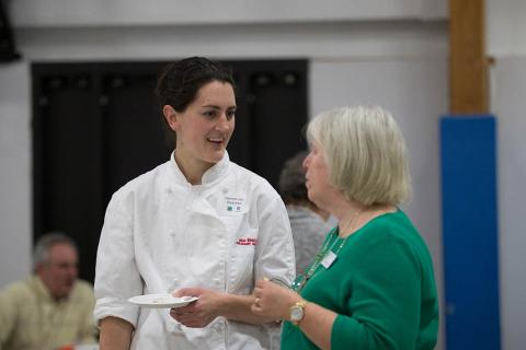 4-H healthy living volunteer at 4-H event