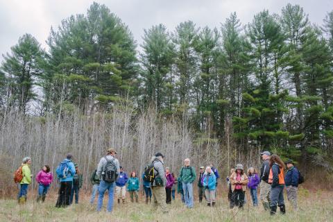 coverts volunteers at a training