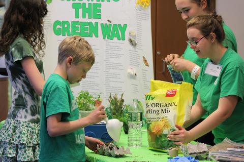 youth at 4-H presents event