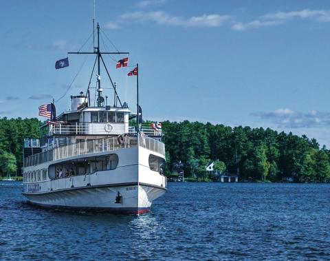 The MS Mount Washington cruise ship