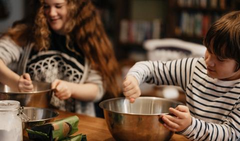 kids cooking