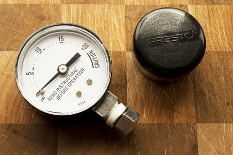 Presto outlet canner gauge