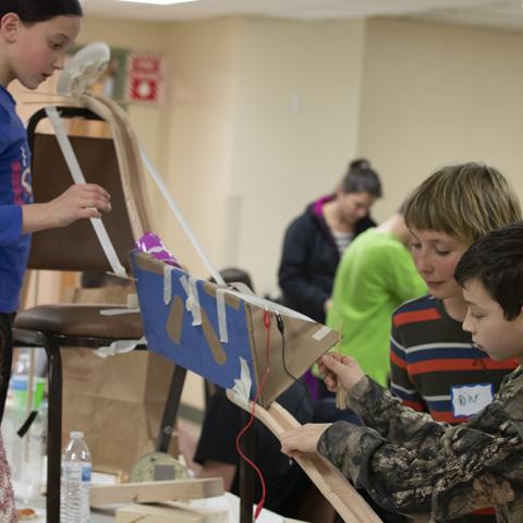 4-H youth participating in STEM challenge